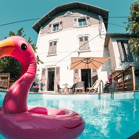 Le Serenite - T3 En Maison De Ville Avec Piscine Анси Екстериор снимка