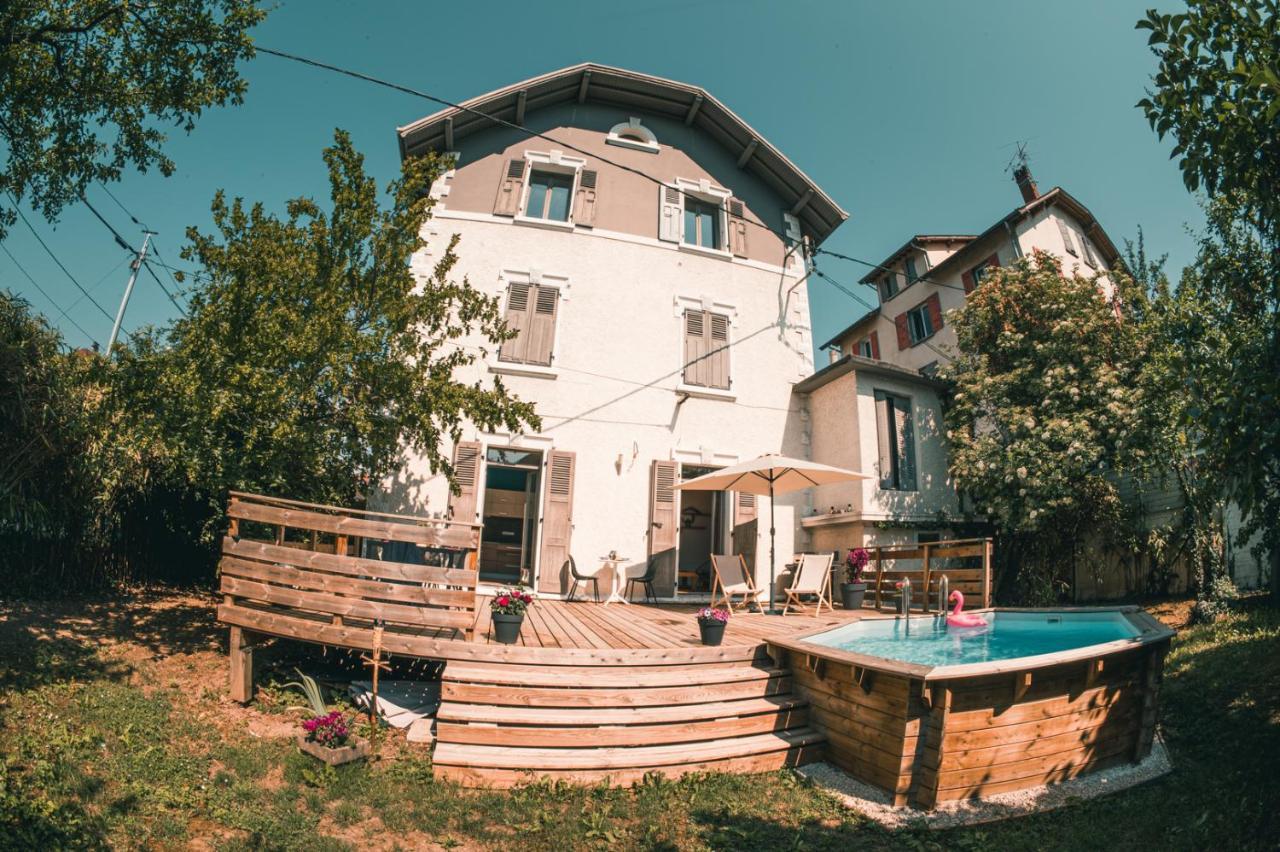 Le Serenite - T3 En Maison De Ville Avec Piscine Анси Екстериор снимка